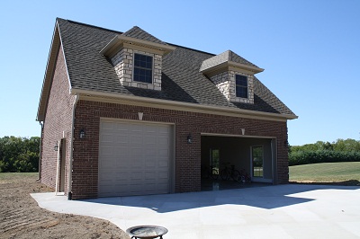 Garage bulit by kessinger construction and concrete